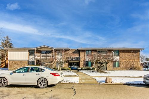 2b-451 Raintree Court, Glen Ellyn, IL, 60137 | Card Image