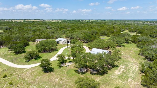 221 Coyote Trl, Home with 2 bedrooms, 2 bathrooms and 2 parking in Harper TX | Image 32