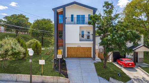 419 N Denley Dr, Dallas, TX, 75203-1924 | Card Image