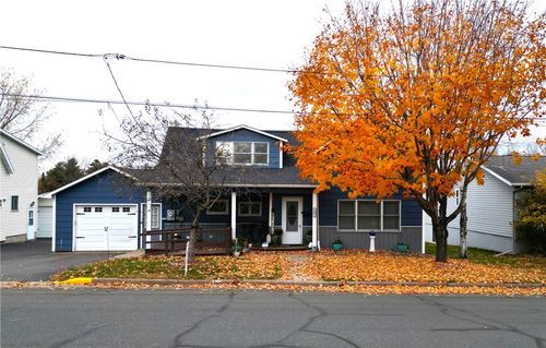 805 Lake Ave E, Ladysmith, WI, 54848-1318 | Card Image