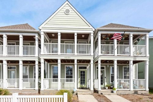 2-1020 N Hayne St, Pensacola, FL, 32501-3296 | Card Image