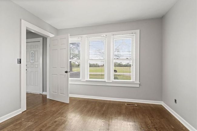 33910 E State Route Vv, House other with 3 bedrooms, 1 bathrooms and null parking in Pleasant Hill MO | Image 16