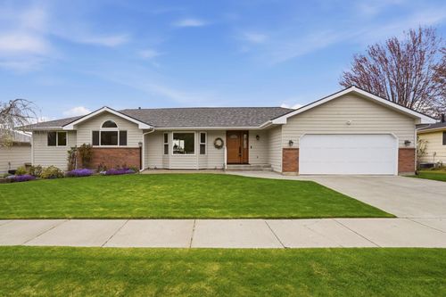 10811 N Danbury St, Spokane, WA, 99208 | Card Image