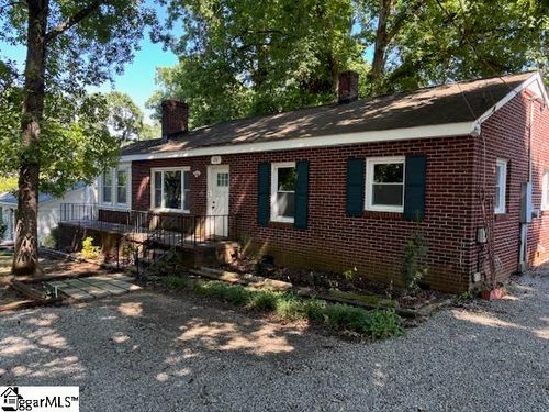 210 Grace Ave, Easley, SC, 29640-3612 | Card Image