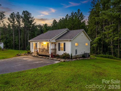 47 Heartleaf Ln, Columbus, NC, 28722-2700 | Card Image