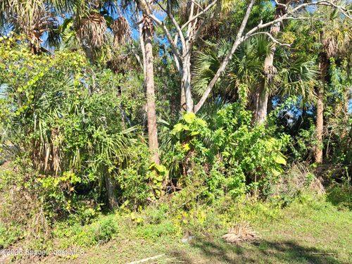 5200 Frisco St, Cocoa, FL, 32927-3266 | Card Image