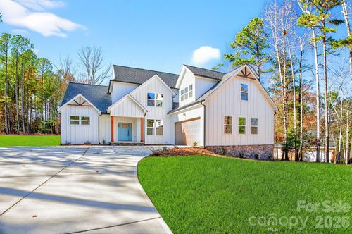 51 Windsor Dr, Taylorsville, NC, 28681-6918 | Card Image