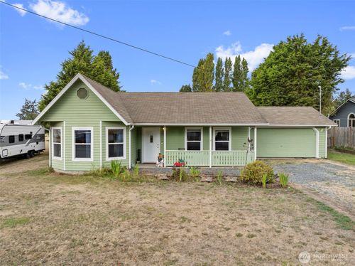 957 Donald Avenue, Oak Harbor, WA, 98277 | Card Image
