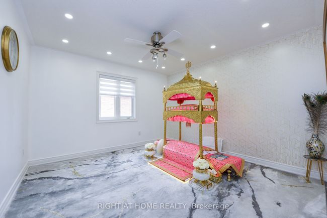 41 Darren Rd, House other with 6 bedrooms, 4 bathrooms and 4 parking in Brampton ON | Image 24