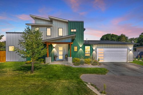 10902 Sanctuary Ln, Lolo, MT, 59847-8742 | Card Image