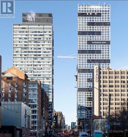 3011-181 E Dundas Street E, Toronto (Moss Park), ON, M5A0N5 | Card Image