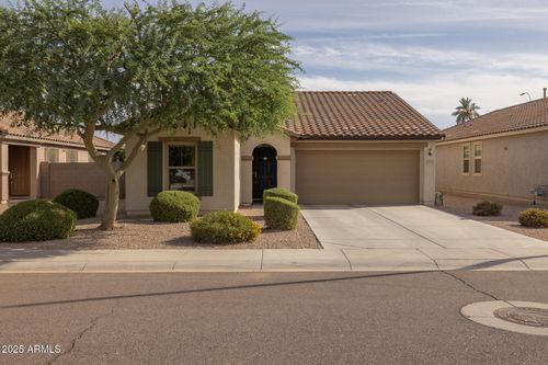 2811 E Binner Dr, Chandler, AZ, 85225-3004 | Card Image