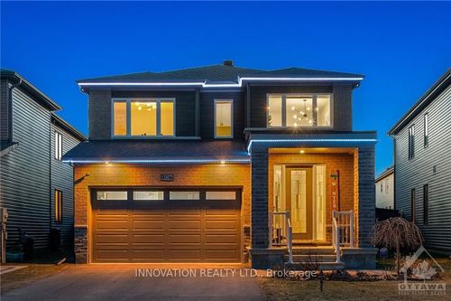 1007 Offley Rd, Manotick, ON, K4M0N4 | Card Image