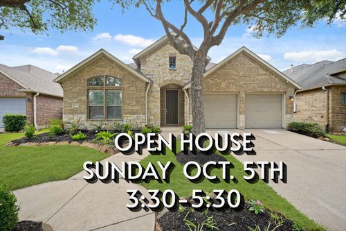 2211 Ascot Ln, Sugar Land, TX, 77479-6686 | Card Image