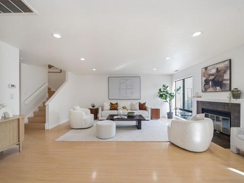 7518 Rosedale Ct, Pleasanton, CA, 94588-3762 | Card Image