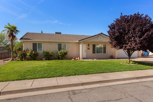 664 E Springhill Dr, Washington, UT, 84780 | Card Image