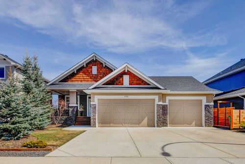 348 Boulder Creek Crescent Se, Langdon, AB, T0J1X3 | Card Image