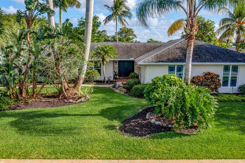 4786 Richmond Mews, Haverhill, FL, 33415-1337 | Card Image