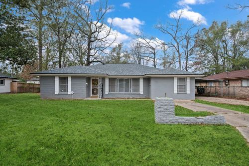 114 Taft Ave, Cleveland, TX, 77327-4537 | Card Image