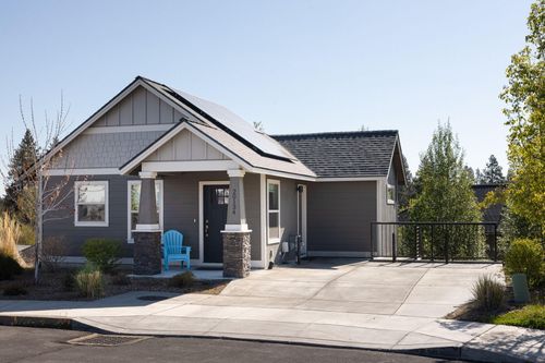 20134 Carson Creek Ct, Bend, OR, 97702-9281 | Card Image