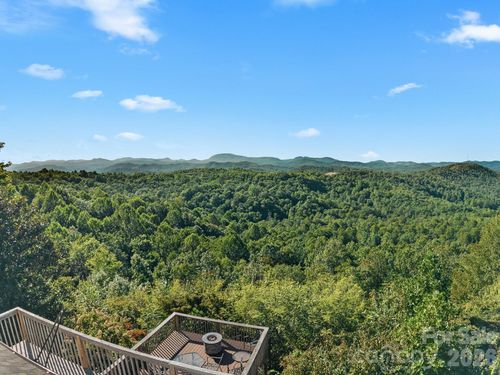 70 Moor Ln, Brevard, NC, 28712-7356 | Card Image