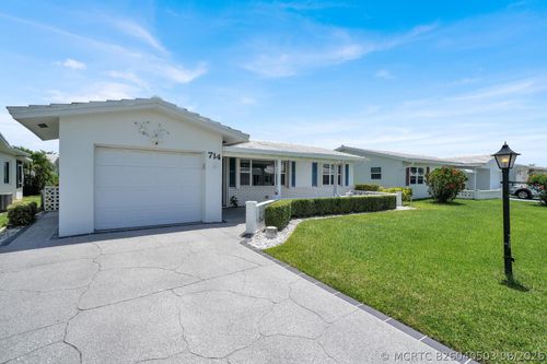714 Sw 16th St, Boynton Beach, FL, 33426-5416 | Card Image