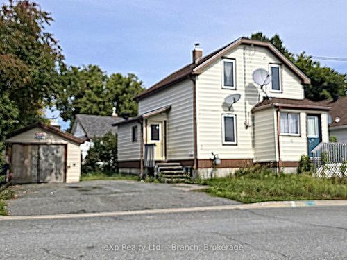 2 Dixon Ave, Kirkland Lake, ON, P2N1V8 | Card Image