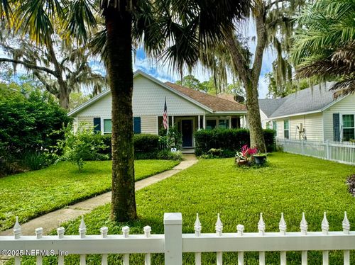 616 Paradise Ct, Atlantic Beach, FL, 32233-6946 | Card Image