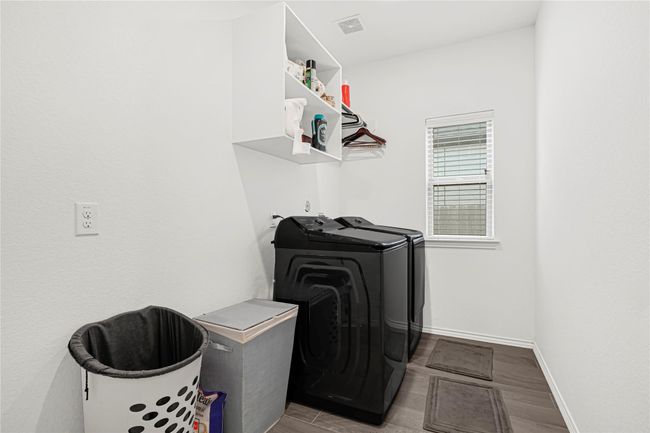 2146 Coyote Run Dr, House other with 3 bedrooms, 2 bathrooms and 2 parking in Katy TX | Image 6