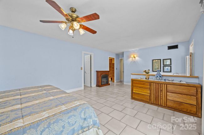 63 Chestnut Forest Rd, House other with 3 bedrooms, 3 bathrooms and null parking in Fairview NC | Image 36