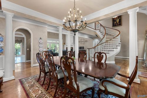 291 Dug Hill Rd, Brownsboro, AL, 35741-9337 | Card Image