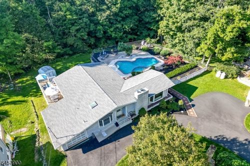 25 Sachem Rd, Lake Hopatcong, NJ, 07849-1007 | Card Image