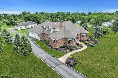 6 Van Fleet Rd, Neshanic Station, NJ, 08853-4300 | Card Image