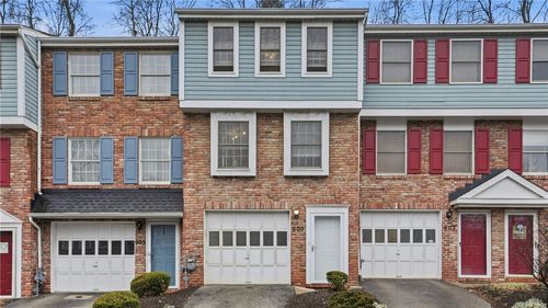 905 Timberidge Dr, Bethel Park, PA, 15102 | Card Image