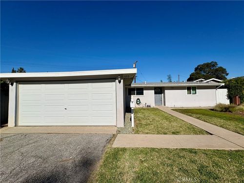555 E Haltern Ave, Glendora, CA, 91740 | Card Image