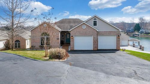 97 Lighthouse Ln, Moneta, VA, 24121-1991 | Card Image