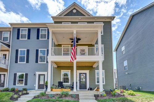214 Colony Ave, Daleville, VA, 24083-3008 | Card Image