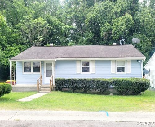 422 Walnut St, Petersburg, VA, 23803-5763 | Card Image