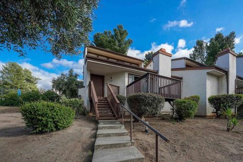 15707 Davis Cup Ln, Ramona, CA, 92065-4902 | Card Image