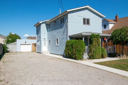 6561 Bellevue St, Niagara Falls, ON, L2E1Y9 | Card Image