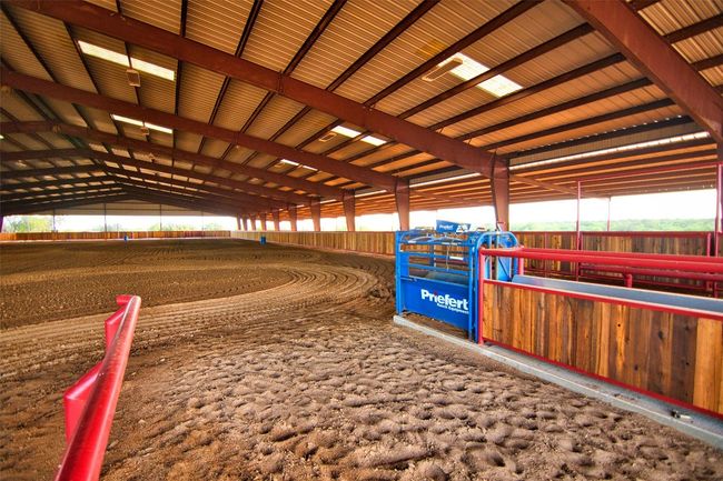 View of horse barn | Image 13