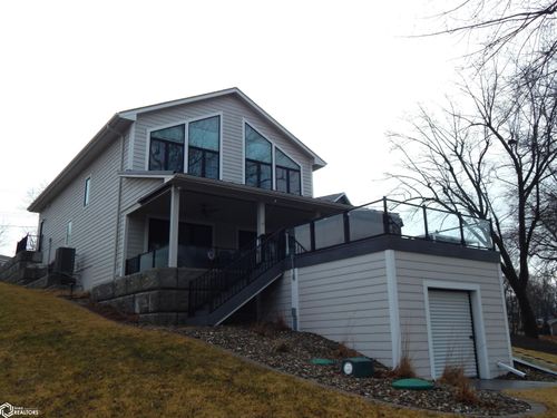 212 Eastside Ln, Montezuma, IA, 50171-8485 | Card Image