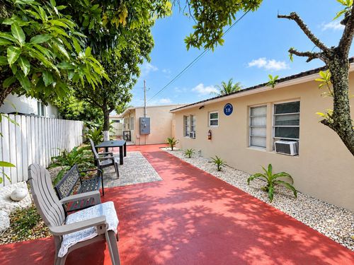3-2204 Atlanta St, Hollywood, FL, 33020-1418 | Card Image