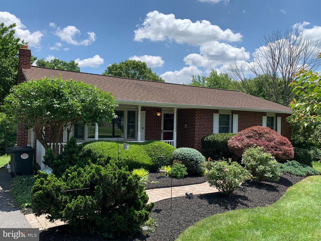 Glen Dr, Westminster, MD 21157