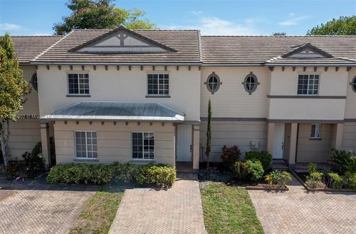 1112 Lucaya Dr, Riviera Beach, FL, 33404-6447 | Card Image