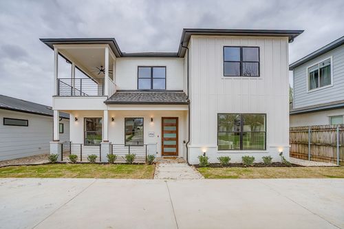 2705 Gordon Ave, Fort Worth, TX, 76110-2951 | Card Image