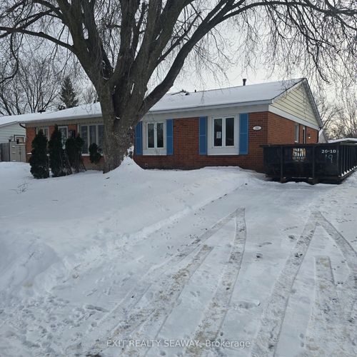 212 Mcelroy Dr, Kanata, ON, K2L1Y1 | Card Image