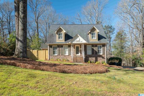 3918 S River Cir, Vestavia, AL, 35243-4716 | Card Image