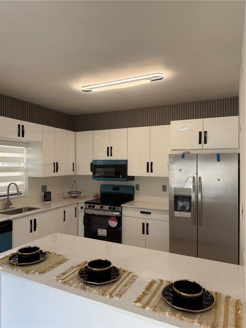 93-6793 Sw 152nd Pl, Miami, FL, 33193-2214 | Card Image