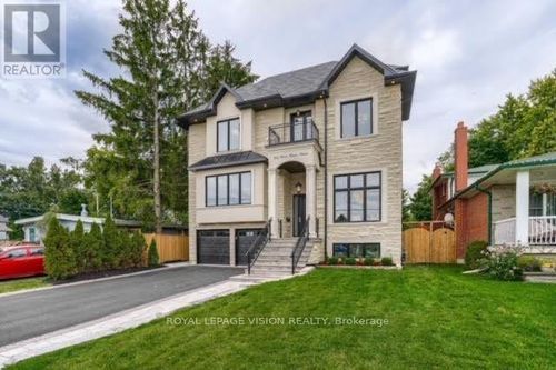 732 W Shore Blvd, Pickering, ON, L1W2V1 | Card Image